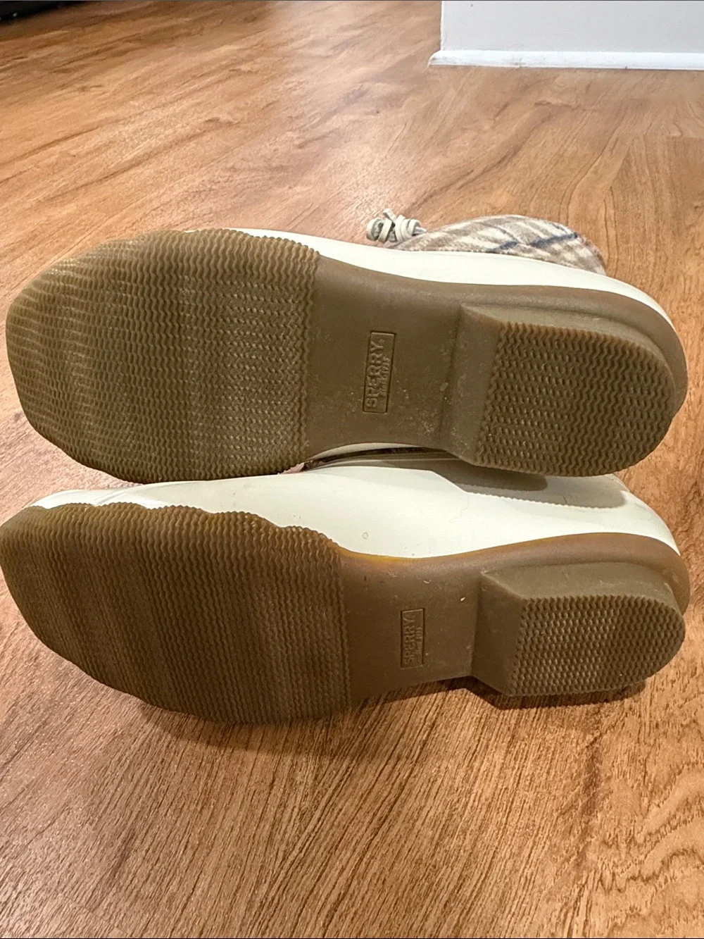 Sperry duck boots